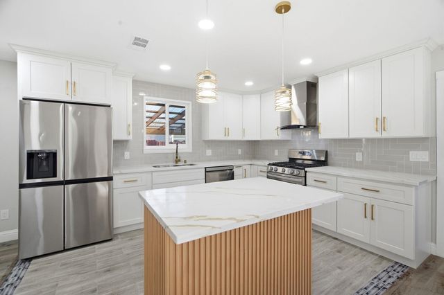 974 Ventura Ave, Livermore, CA 94551