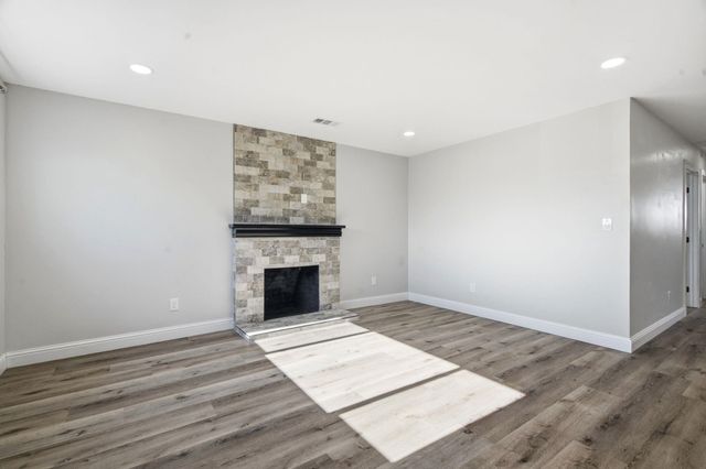 974 Ventura Ave, Livermore, CA 94551