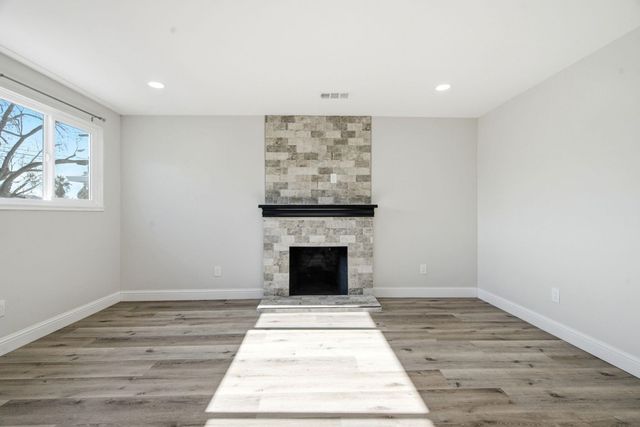 974 Ventura Ave, Livermore, CA 94551