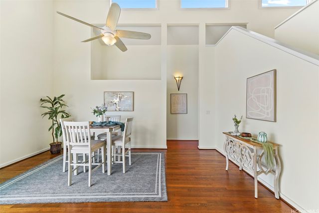 1865 Alaweo Street, Honolulu, HI 96821