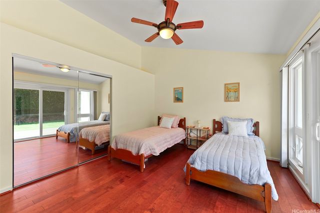 1865 Alaweo Street, Honolulu, HI 96821