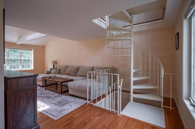 3 Chandler Drive, Atkinson, NH 03811