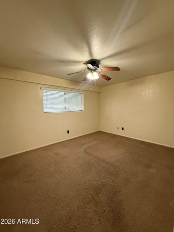 1302 E MARYLAND Avenue 5, Phoenix, AZ 85014
