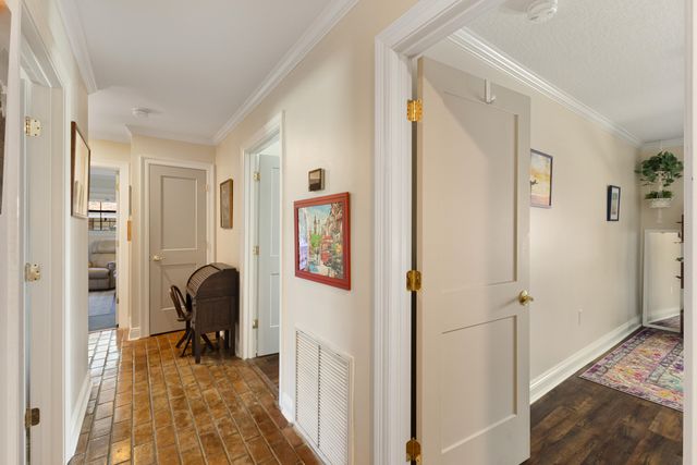 3202 Jamestown Rd., Hattiesburg, MS 39402