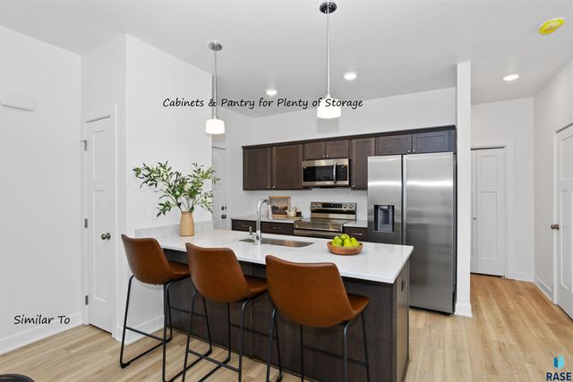 1271 N Marion Rd Unit 1, Sioux Falls, SD 57107