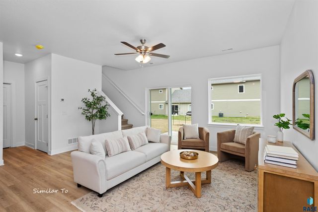 1271 N Marion Rd Unit 1, Sioux Falls, SD 57107