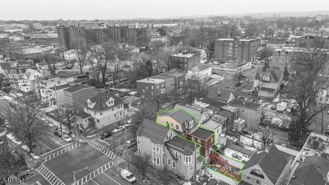 267 6th Ave W, Newark City, NJ 07107