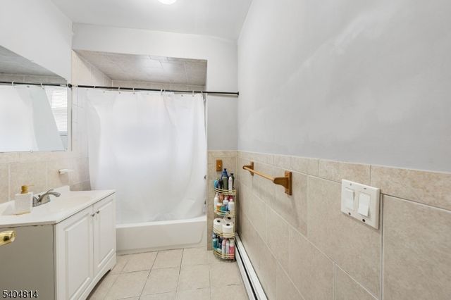 267 6th Ave W, Newark City, NJ 07107