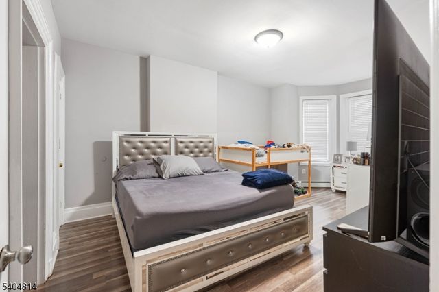 267 6th Ave W, Newark City, NJ 07107