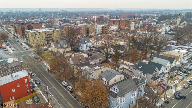 267 6th Ave W, Newark City, NJ 07107