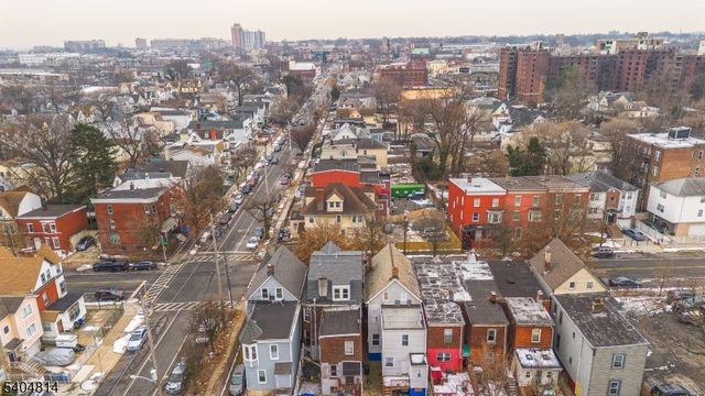 267 6th Ave W, Newark City, NJ 07107