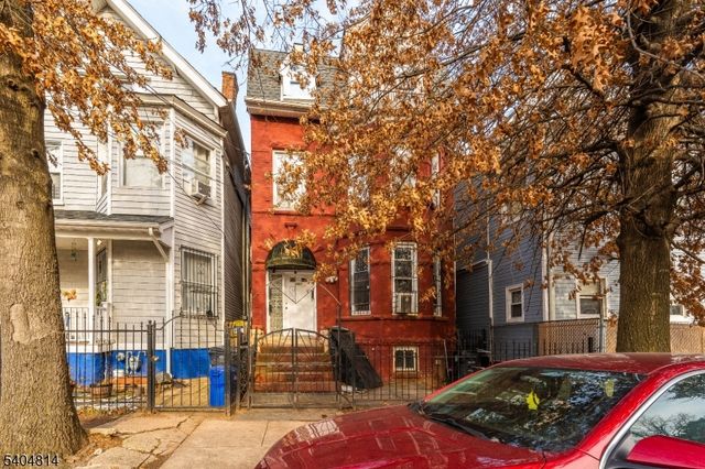 267 6th Ave W, Newark City, NJ 07107