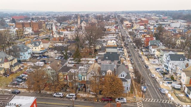 267 6th Ave W, Newark City, NJ 07107