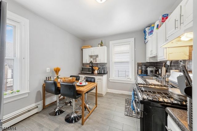 267 6th Ave W, Newark City, NJ 07107