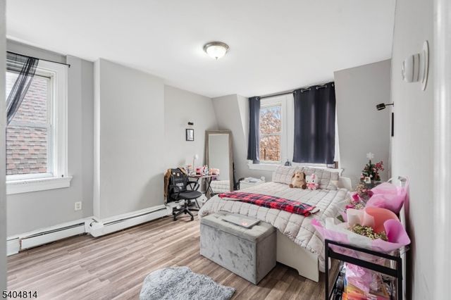 267 6th Ave W, Newark City, NJ 07107