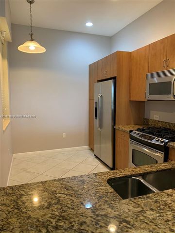 3020 NW 125th Ave 417, Sunrise, FL 33323