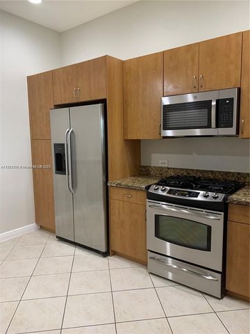 3020 NW 125th Ave 417, Sunrise, FL 33323