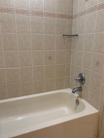 3020 NW 125th Ave 417, Sunrise, FL 33323