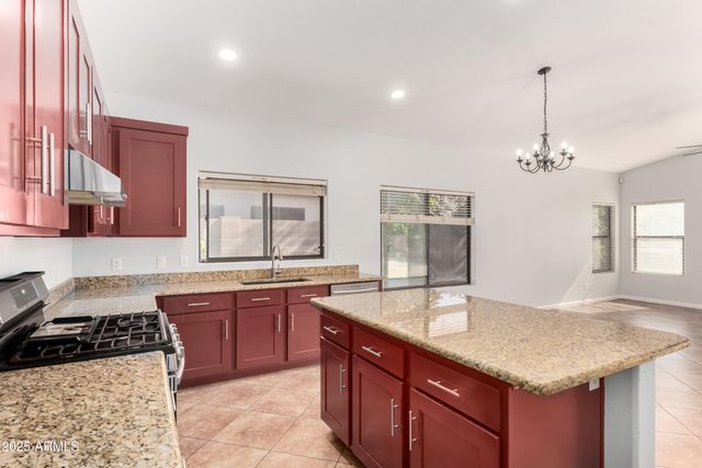 1625 E MONTOYA Lane, Phoenix, AZ 85024