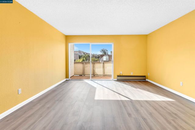 3161 Birmingham Dr 205, Richmond, CA 94806