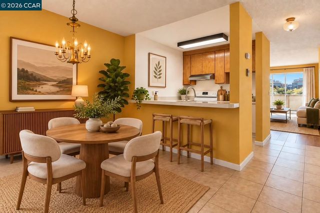3161 Birmingham Dr 205, Richmond, CA 94806