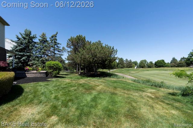 15396 Bay Hill Drive, Northville, MI 48168