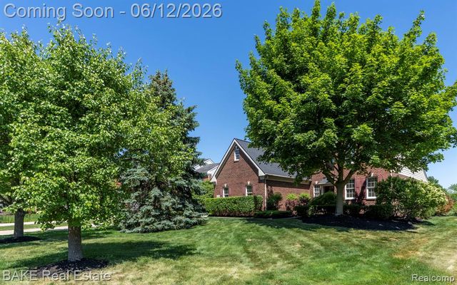 15396 Bay Hill Drive, Northville, MI 48168