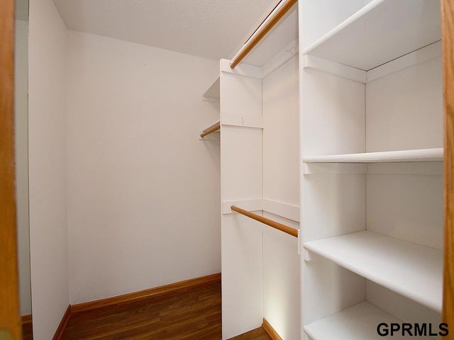 15065 Corby Street, Omaha, NE 68116