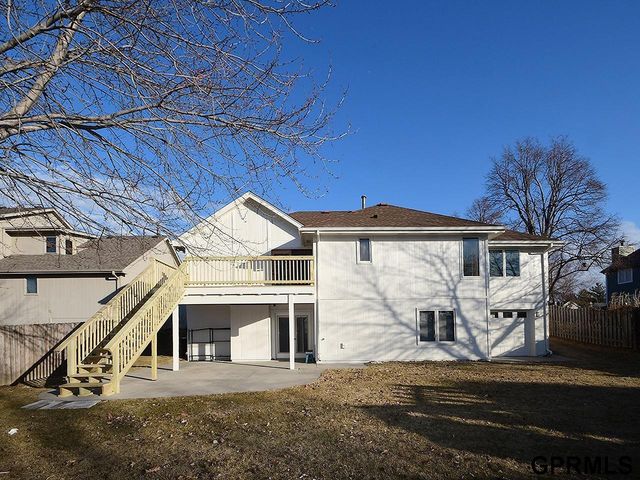 15065 Corby Street, Omaha, NE 68116