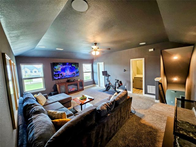 1617 Millerbird Way, Argyle, TX 76226