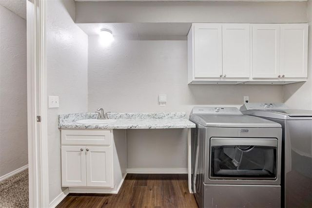 6601 Whispering Oak Drive, Edmond, OK 73034