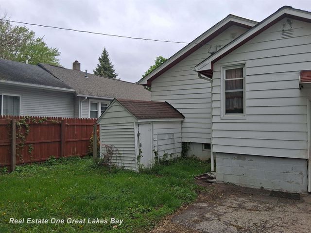 2329 Blake Street, Saginaw, MI 48602
