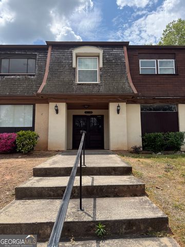 48 Le Parc Fontaine, Lithonia, GA 30038