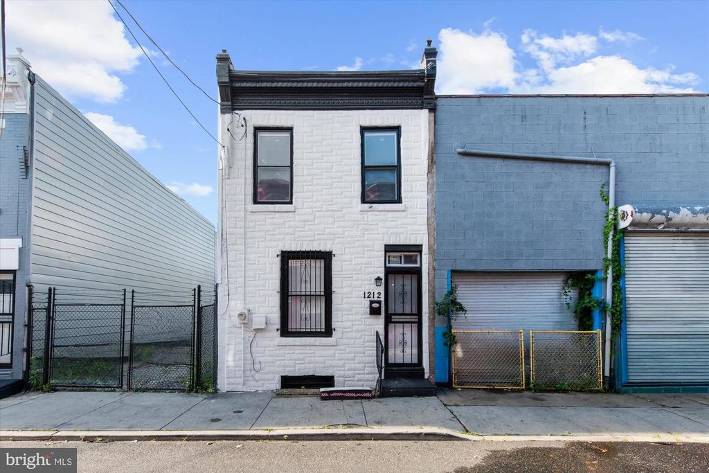 1212 W LUZERNE ST, Philadelphia, PA 19140
