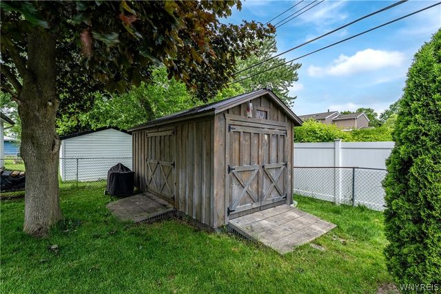 52 Bucyrus Drive, Amherst, NY 14228