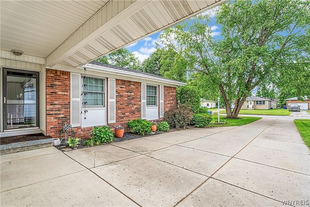 52 Bucyrus Drive, Amherst, NY 14228