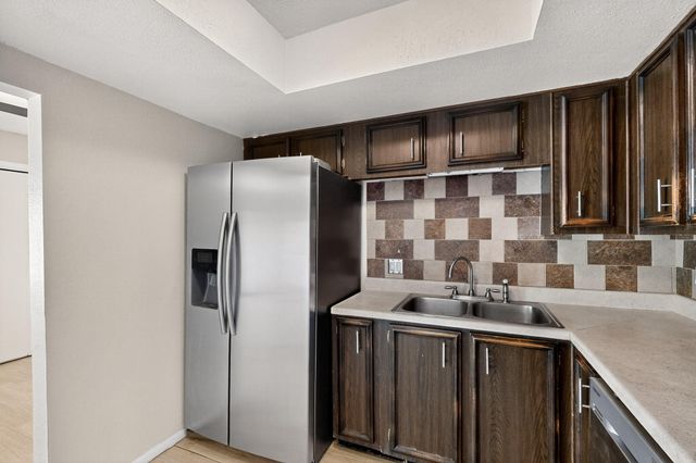 921 Country Club Drive SE APT H, Rio Rancho, NM 87124