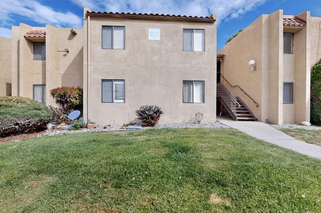 921 Country Club Drive SE APT H, Rio Rancho, NM 87124