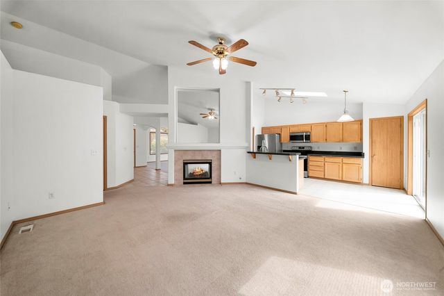 16520 85th Avenue Ct E, Puyallup, WA 98375