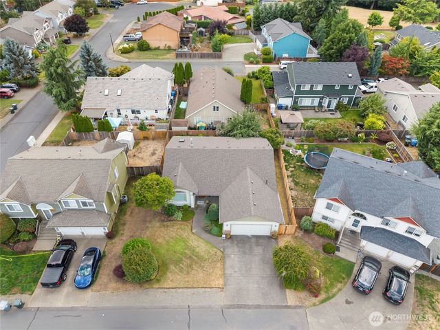 16520 85th Avenue Ct E, Puyallup, WA 98375