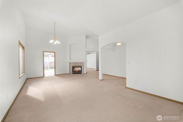 16520 85th Avenue Ct E, Puyallup, WA 98375