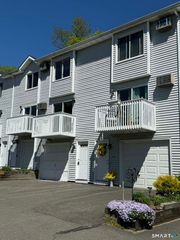 1001 Old Colony Road 2-4, Meriden, CT 06451