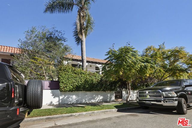 745 Oxford Avenue, Marina Del Rey, CA 90292