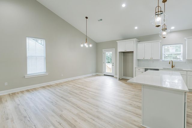 1614 Lindstedt Lane, Holly Hill, SC 29059