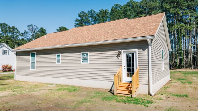1614 Lindstedt Lane, Holly Hill, SC 29059