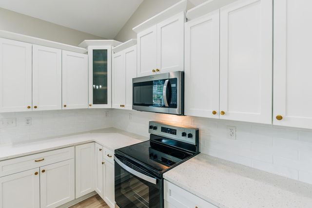 1614 Lindstedt Lane, Holly Hill, SC 29059