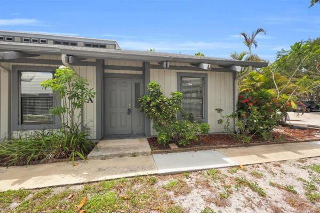 426 N Cypress Drive A, Tequesta, FL 33469