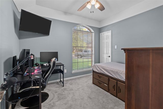 3238 Bodine Drive, Pearland, TX 77584