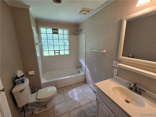 8401 Ericson Drive, Clarence, NY 14221