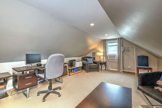 112 Harkness Drive, Milford, CT 06460